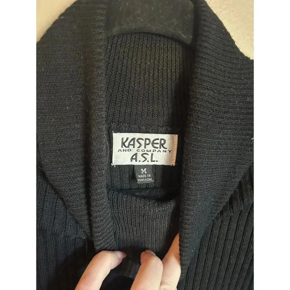 Women's Black Turtleneck Sweater, Size Medium - Picture 4 of 4